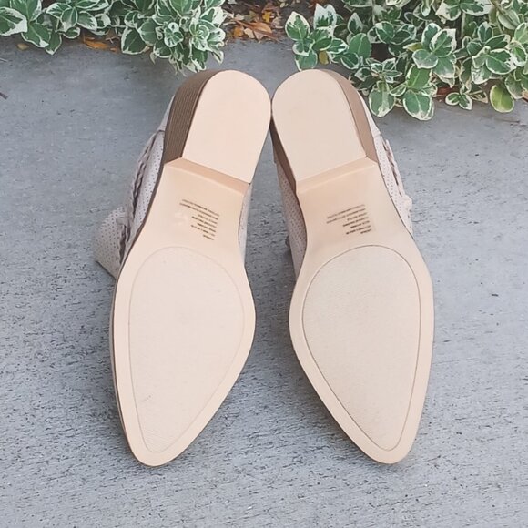 JustFab Beige Natural Western Style Pull On Mid Calf Perforated Boots Booties - Picture 8 of 8